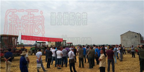 上海世达尔打捆机参加2018年天门市秸秆回收综合利用现场会