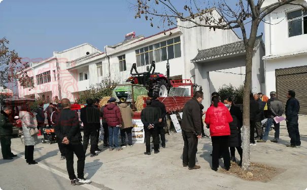 上海世达尔打捆机参加丹江口市2022年“农机大篷车”四下乡活动